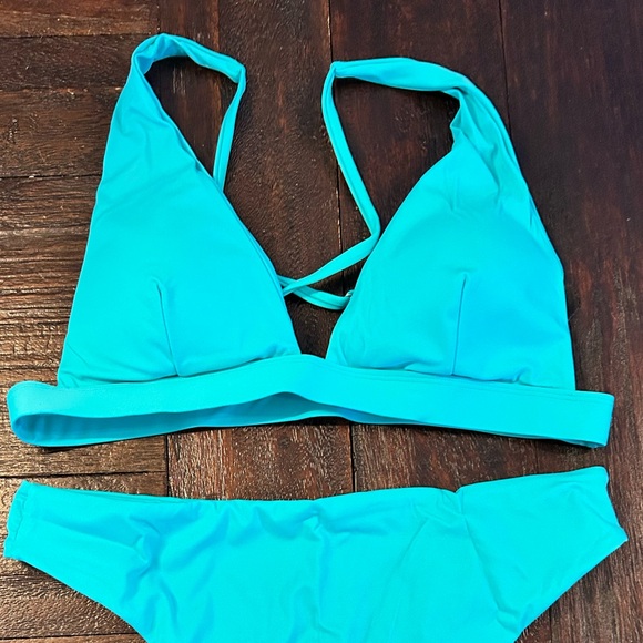 Turquoise Blue Bikini Set - Picture 6 of 6